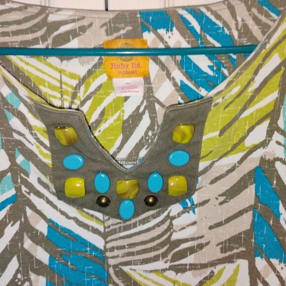 Ruby Rd. Blue and Green Patterned Blouse - Picture 6 of 7